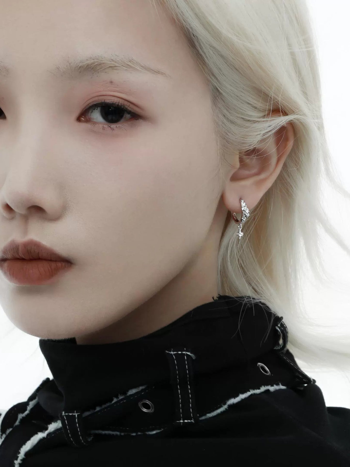 1STXULIE - Crushed Stones Series Huggie Earrings