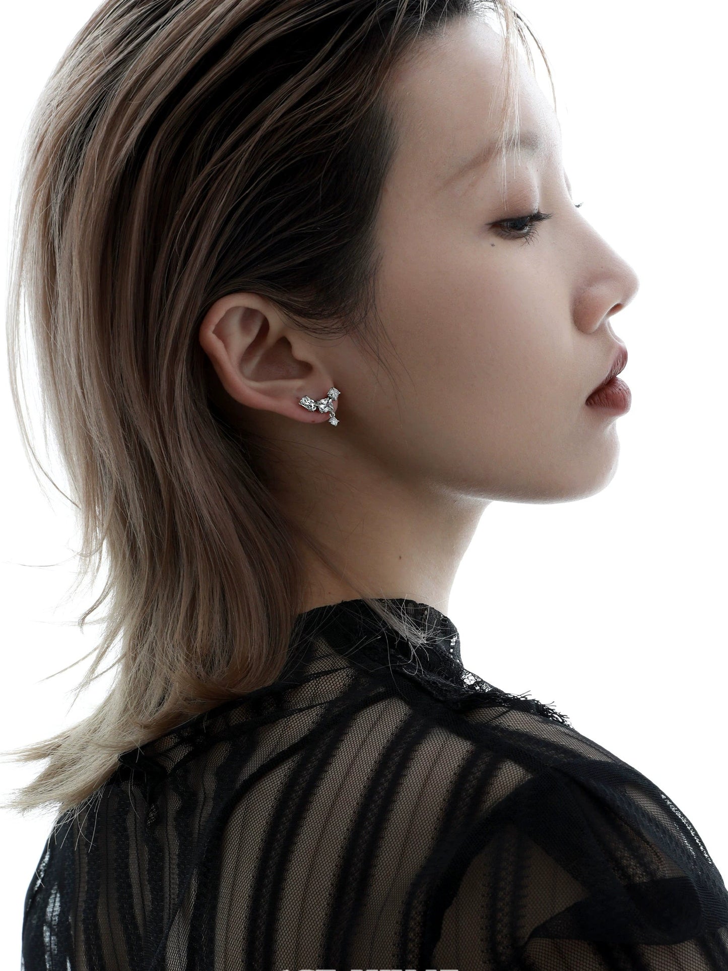 1STXULIE - Crushed Stones Series Stud Earrings